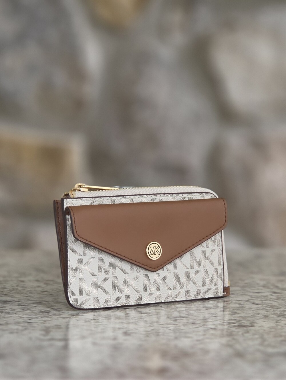 Michael Kors Jet Set Logo Small Corner Zip Card Holder Wallet